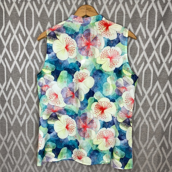 Floral Sleeveless Mock Collar Button Up Shirt Lightweight Size: Large - Picture 2 of 3